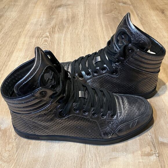 GUCCI GG Gray Platinum Metallic High Top Leather Sneakers 322730 Men Size 8.5 main image 5